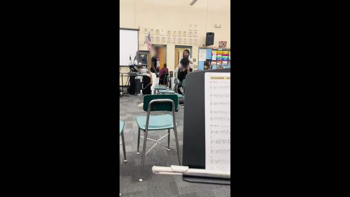Tampa middle school teacher, assistant principal arrested after student put in chokehold: HCSO